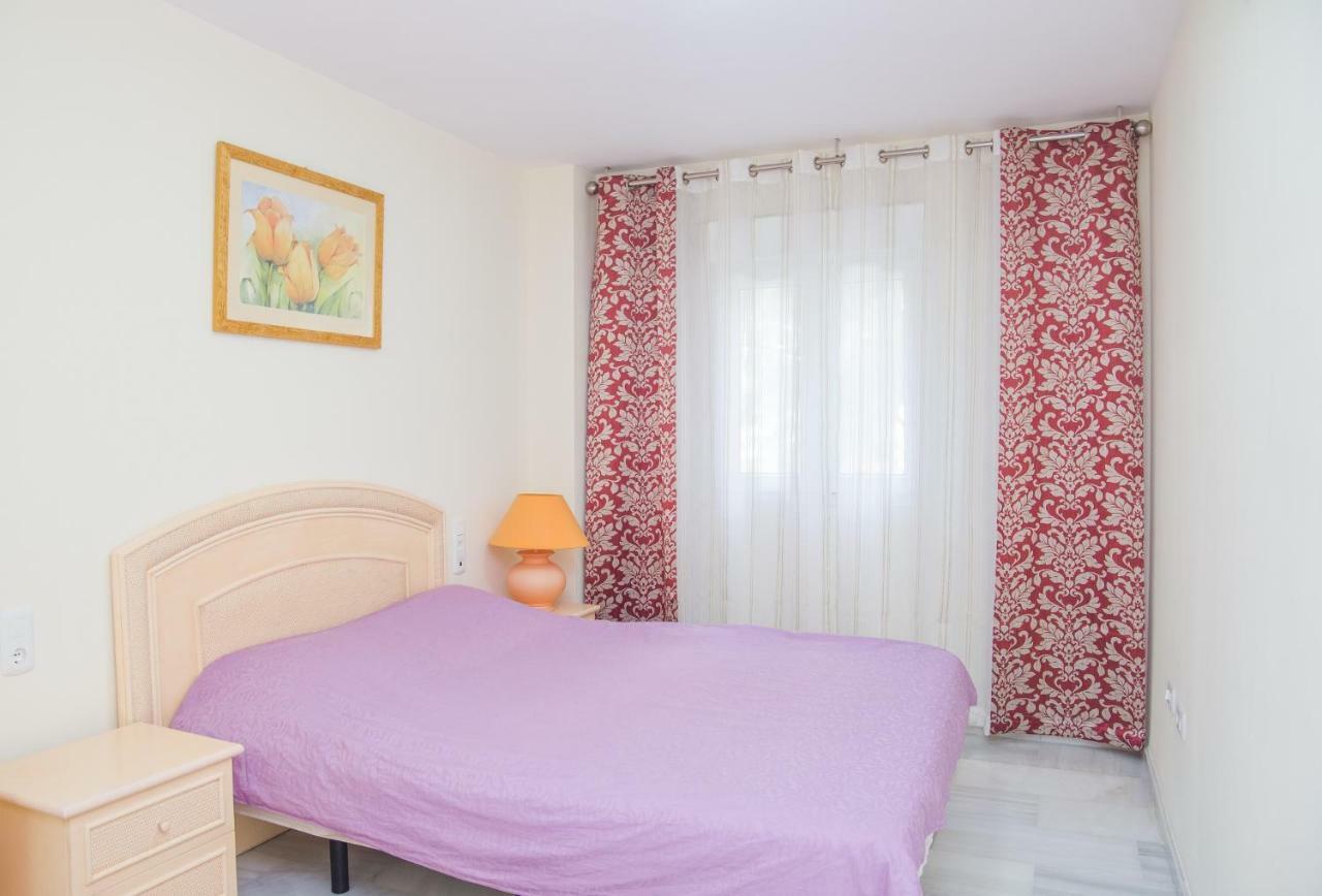 1Br Beachfront Complex - Mi Capricho Sitio de Calahonda Dış mekan fotoğraf