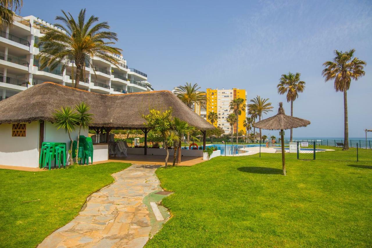 1Br Beachfront Complex - Mi Capricho Sitio de Calahonda Dış mekan fotoğraf